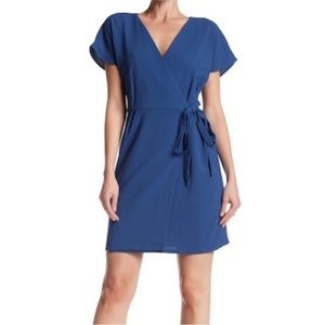 Blue wrap short sleeve dress